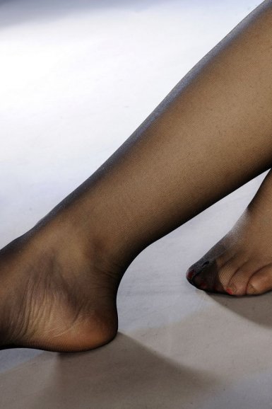 九游体育APP|德甲-穆勒中柱瓦格纳屡失良机 拜仁半场0-0奥堡